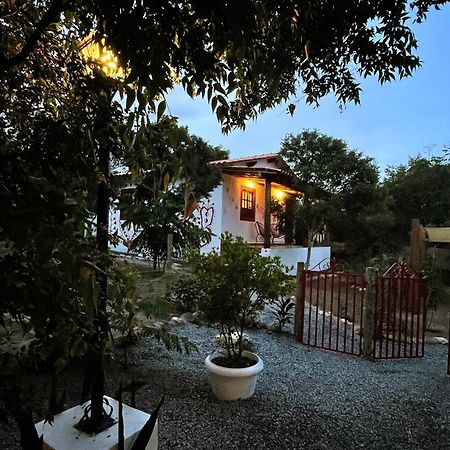 Casas De Aruanda Villa Вале до Капао Екстериор снимка